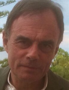 Mr Robert Hensher