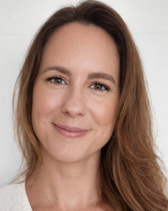 Dr Annabel Broyd