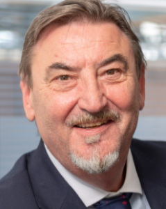 Mr Mark Lucas